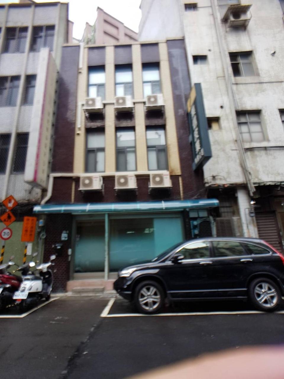 Ht 20-1 Guest house Taipei